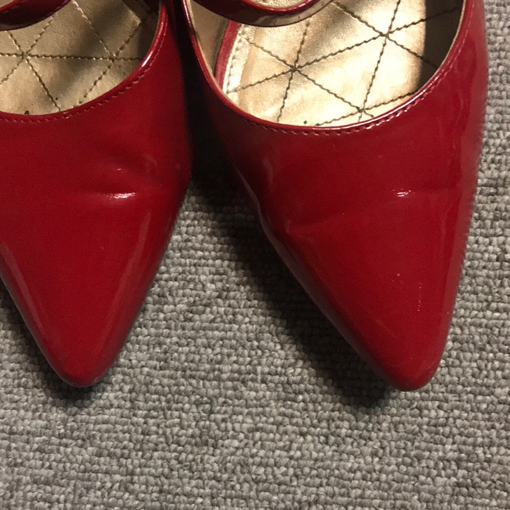 Red heels - Picture 5 of 8
